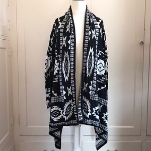 H&M Black White Tribal Print Cardigan Small
